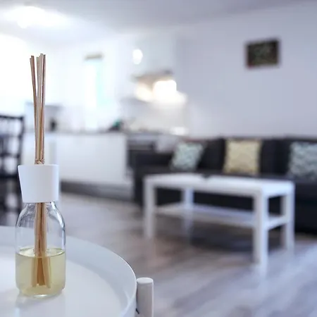 Star Apartment